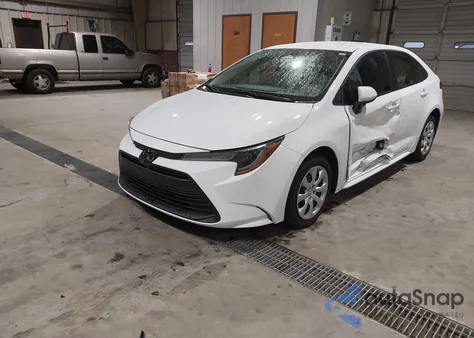 2024 Toyota Corolla Le z USA, uszkodzony, nr VIN 5YFB4MDE6RP145864